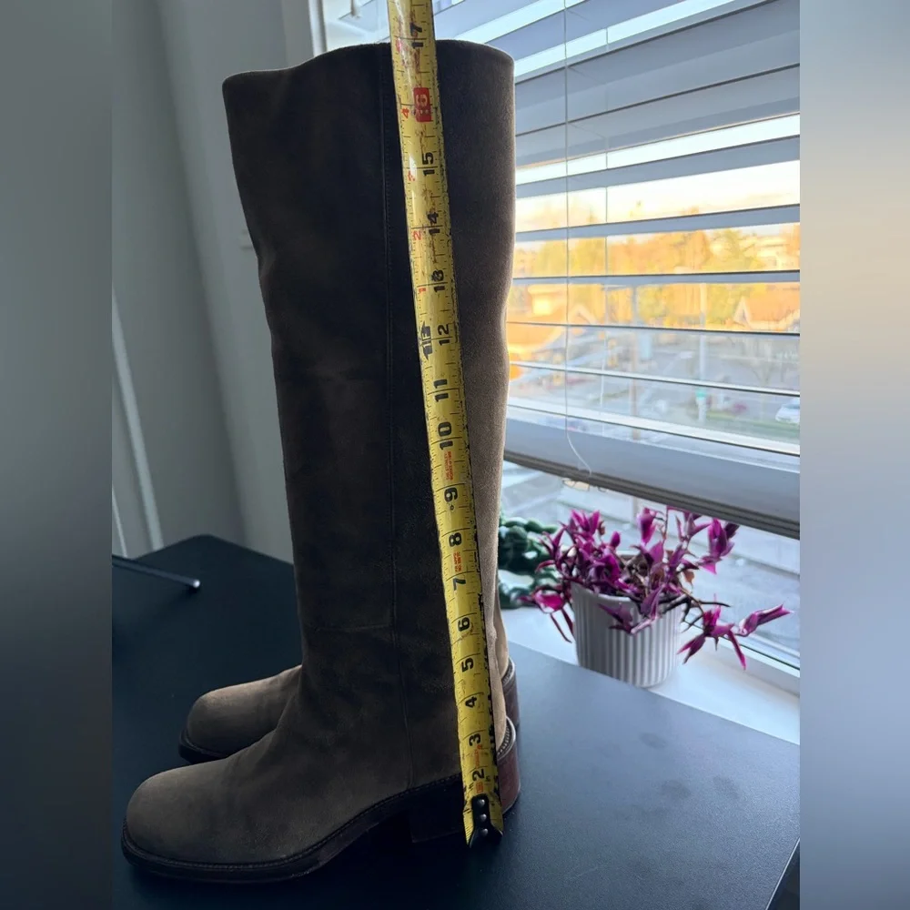 Vintage Chic Tan Over the Knee
Women's Boots - Picture 5 of 5